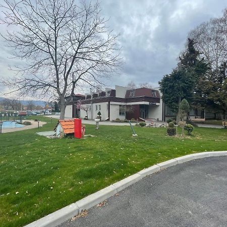 Prenociste Gazela Bed & Breakfast Pirot Dış mekan fotoğraf