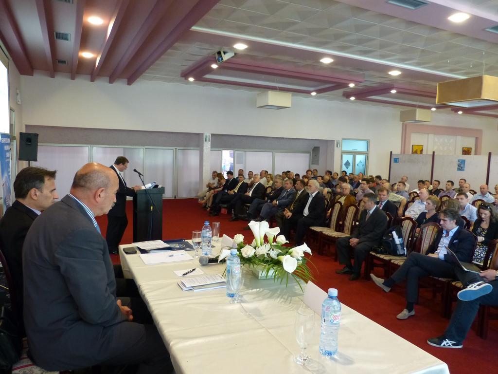 Prenociste Gazela Bed & Breakfast Pirot Dış mekan fotoğraf