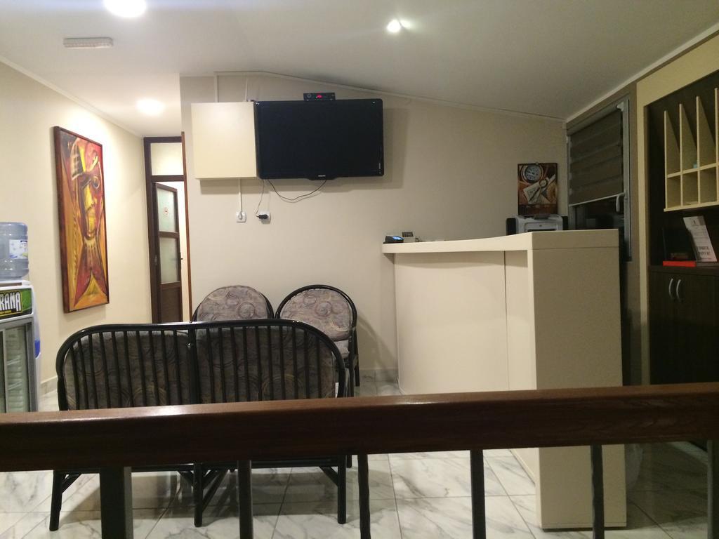 Prenociste Gazela Bed & Breakfast Pirot Dış mekan fotoğraf