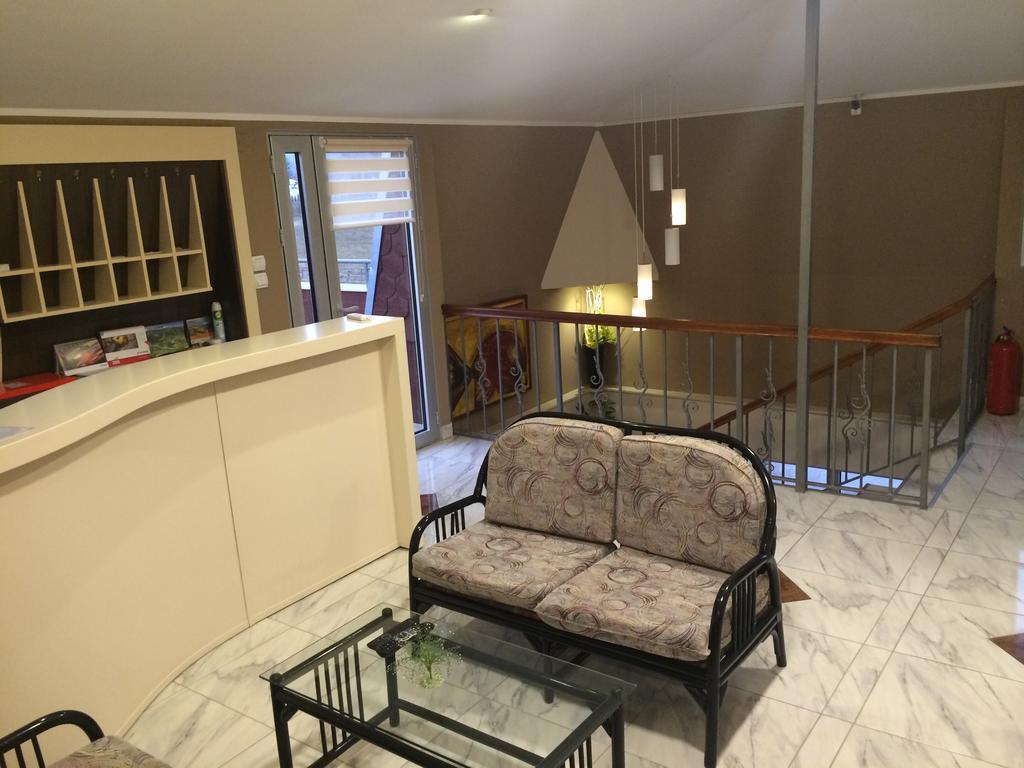 Prenociste Gazela Bed & Breakfast Pirot Dış mekan fotoğraf