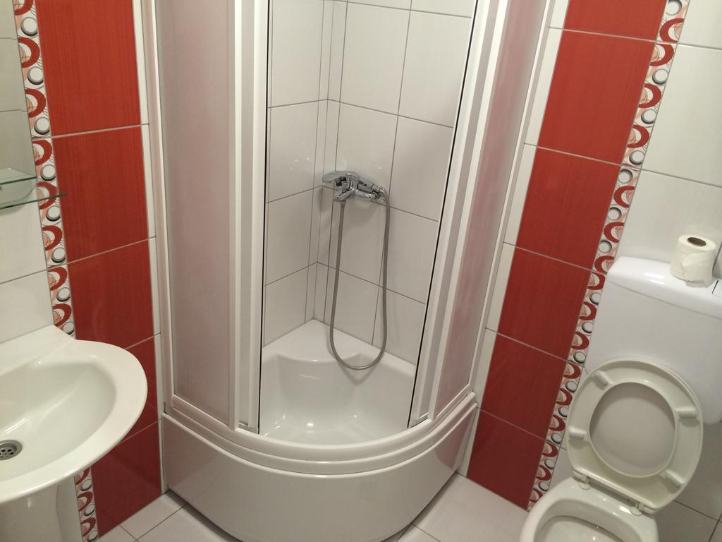Prenociste Gazela Bed & Breakfast Pirot Oda fotoğraf