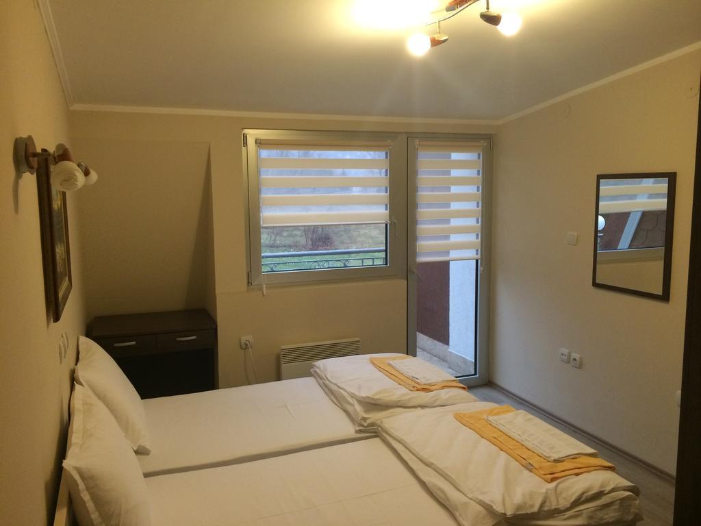 Prenociste Gazela Bed & Breakfast Pirot Oda fotoğraf